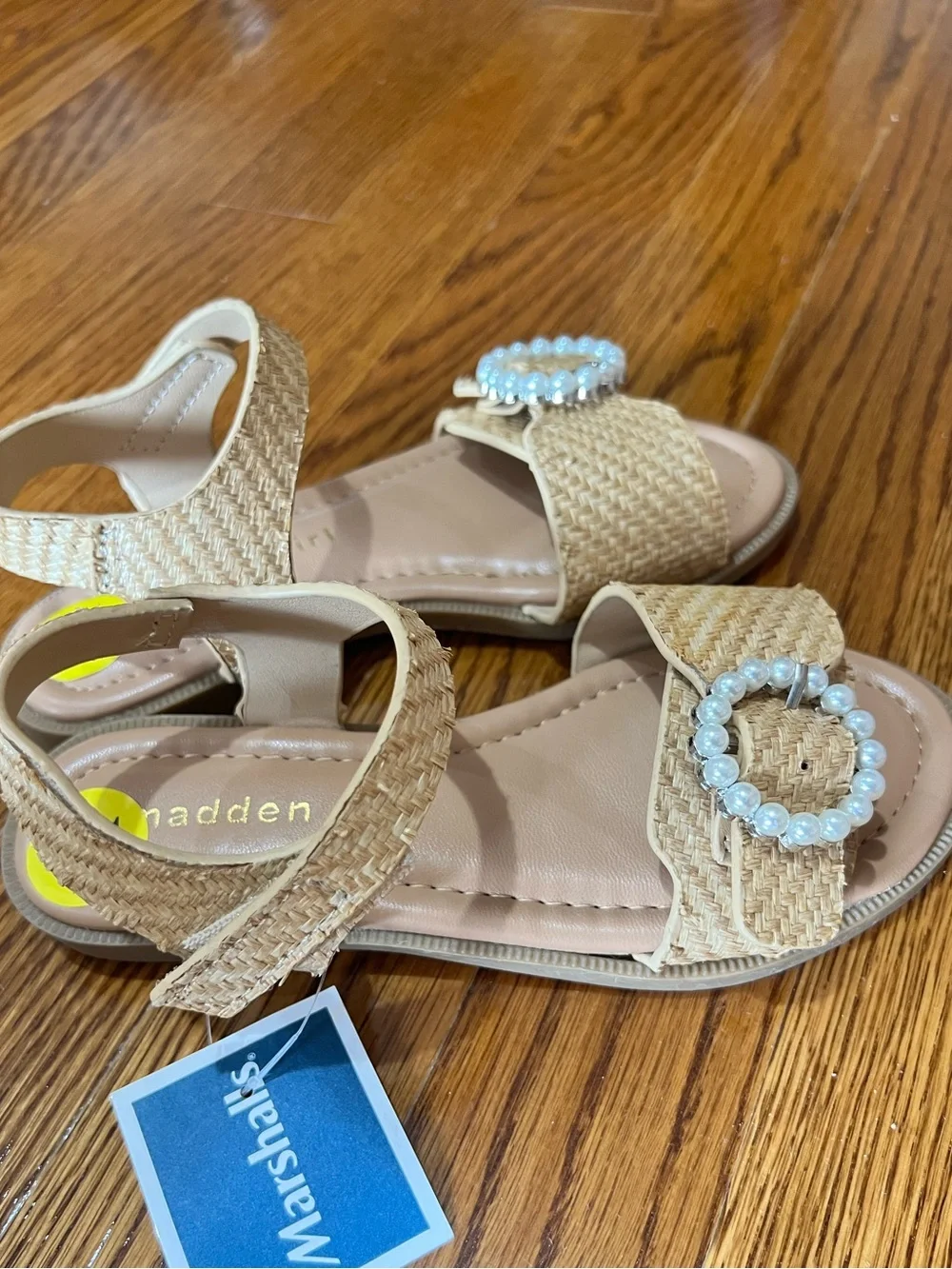 Madden Girl chic sandals